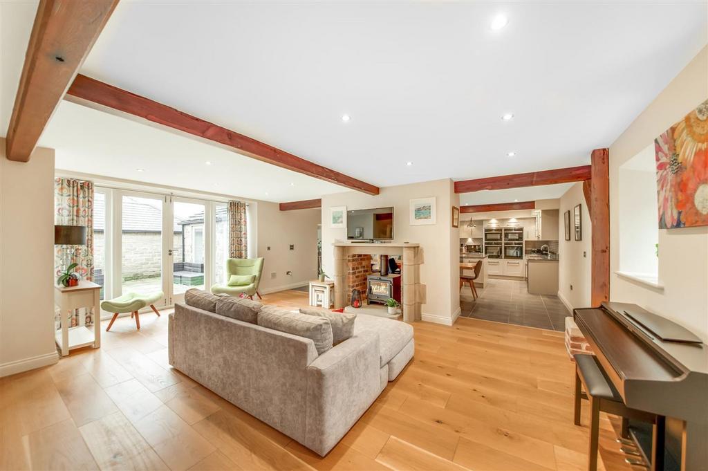 Open plan lounge