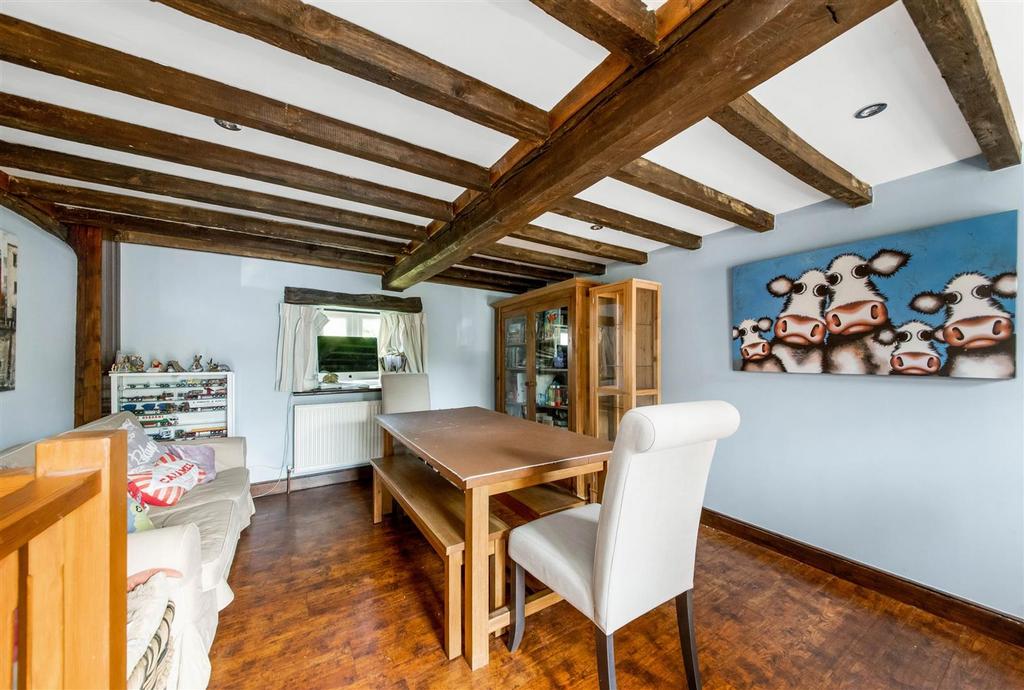 Dining room/snug