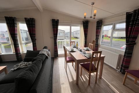 3 bedroom park home for sale, The Links Leisure Complex, Links Road, Milnthorpe, Northumberland, NE65