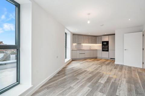 3 bedroom apartment to rent, 285 Preston Road, Harrow, HA3