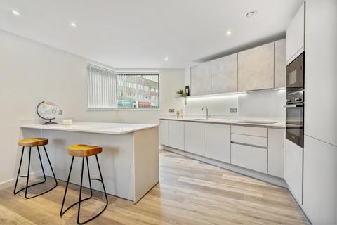 3 bedroom apartment to rent, 285 Preston Road, Harrow, HA3