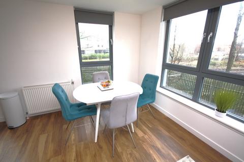 2 bedroom flat to rent, Handyside Place, Slateford, Edinburgh, EH11