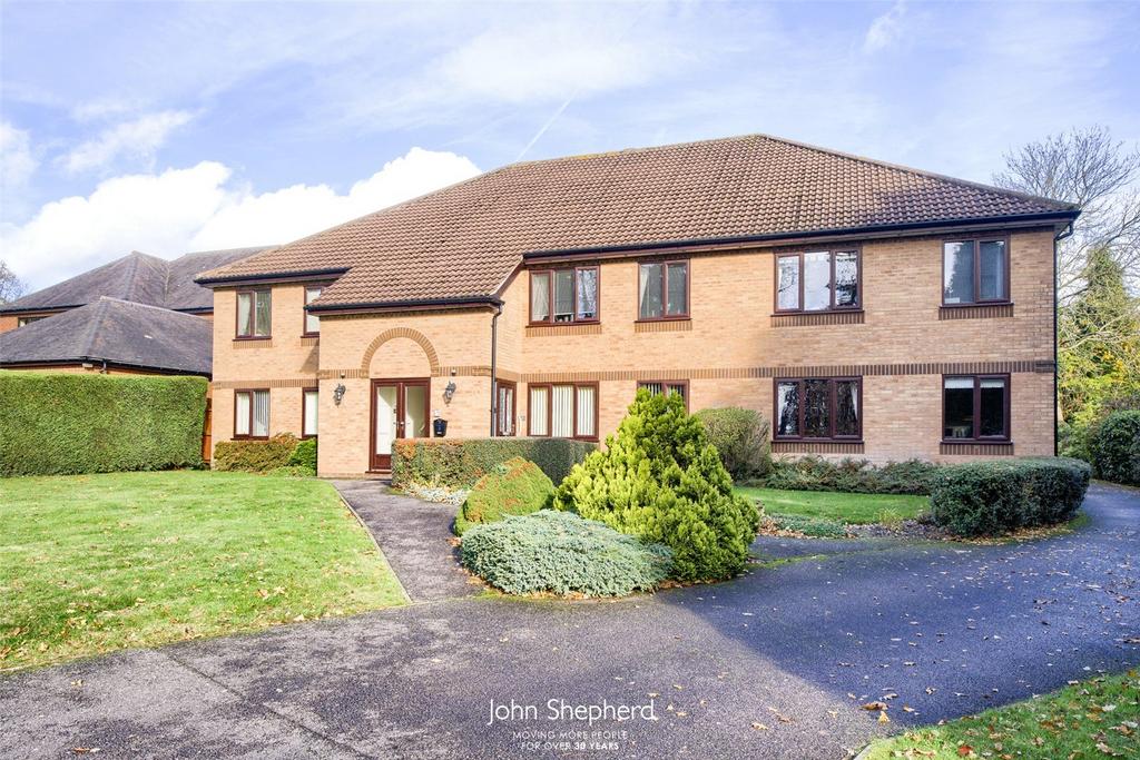 New Penkridge Road, Cannock, Staffordshire, WS11 2 bed flat for sale