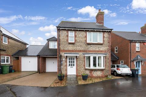 17 Barnes Wallis Close, Chickerell, Weymouth, DT3 4PP