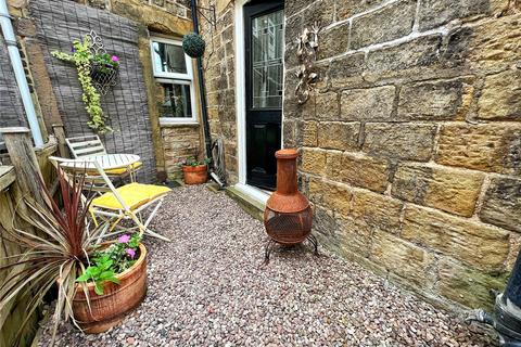 4 bedroom terraced house for sale, Stamford Road, Mossley, OL5