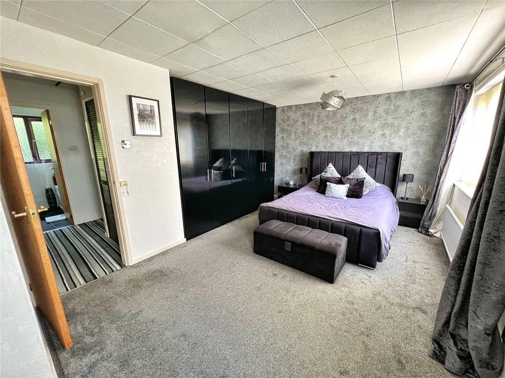 Dysarts Close, Mossley, OL5 4 bed detached house for sale £425,000