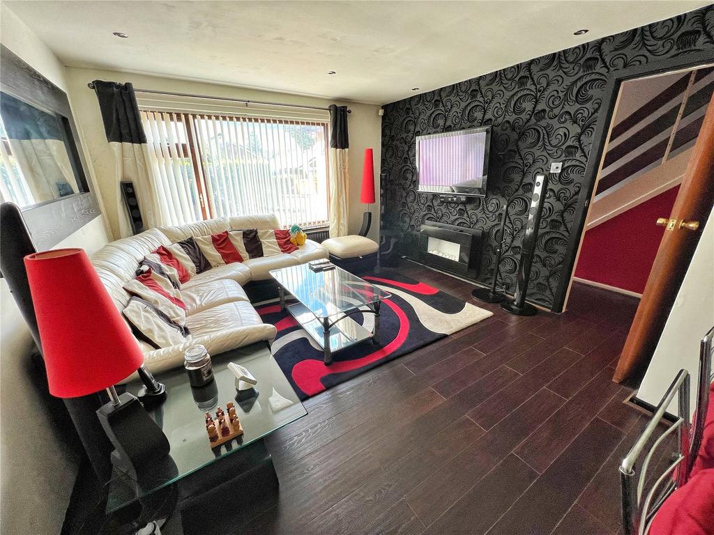 Dysarts Close, Mossley, OL5 4 bed detached house for sale £425,000