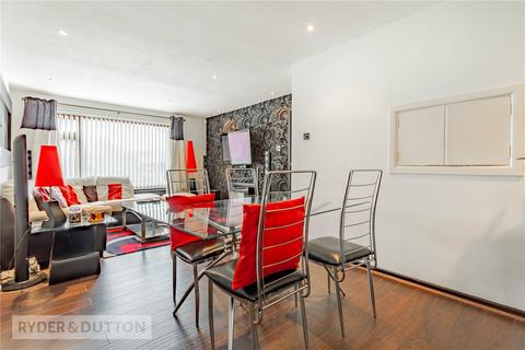 2 Dysarts Close, Mossley, Ashton-under-lyne, OL5 9DD