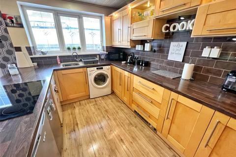 2 Roaches Mews, Mossley, Ashton-under-lyne, OL5 9AX