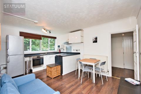 3 bedroom apartment for sale, Stewart Street, Off Manchester Road,, Crossharbour, Isle Of Dogs, London, E14