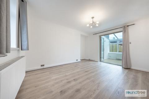 22 Daniel Place, London, NW4 3PG