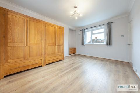 22 Daniel Place, London, NW4 3PG