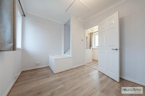 22 Daniel Place, London, NW4 3PG