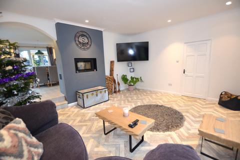 Malindi Truro Road, Lanivet, Bodmin, PL30 5HF