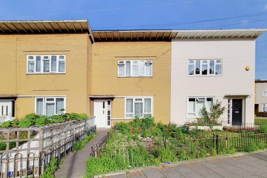 White Horse Lane, Stepney, London, E1 3 bed terraced house for sale £