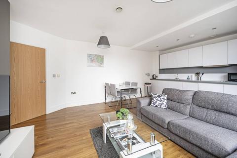 3 bedroom flat to rent - Boleyn Road, Dalston, London, N16