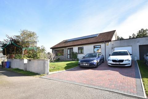 3 bedroom bungalow for sale - Pinefield Crescent Elgin IV30 6HZ