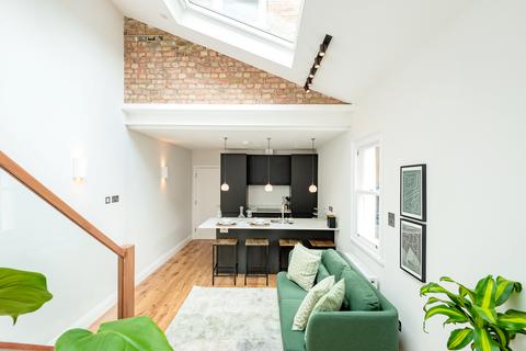 2 bedroom flat to rent,  Lillie Road, London SW6
