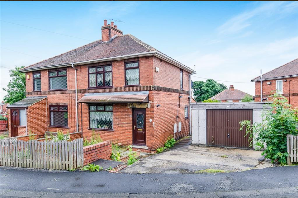 Victoria Street, Outwood WF1 3 bed semidetached house for sale £175,000
