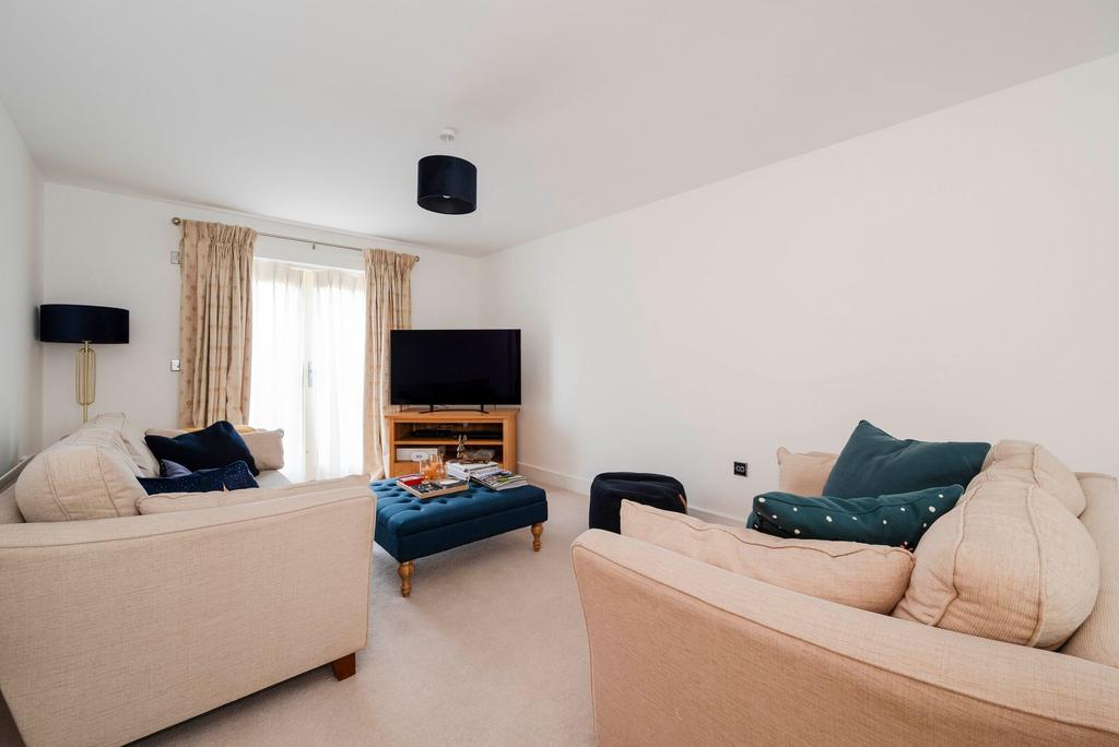 Summers Way, MoretonInMarsh, GL56 5 bed detached house for sale £