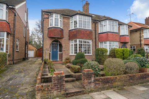 60 Ainsdale Road, London, W5 1JX