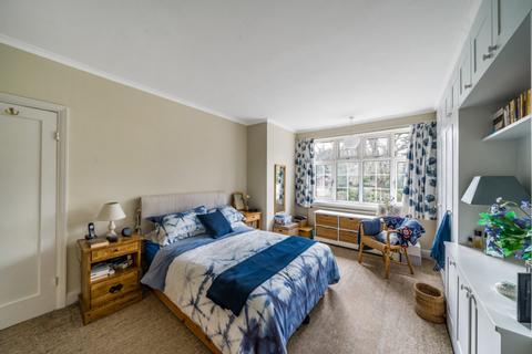 60 Ainsdale Road, London, W5 1JX