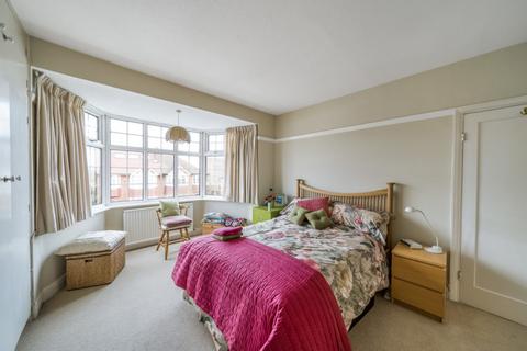 60 Ainsdale Road, London, W5 1JX