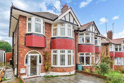 20 Brookfield Avenue, London, W5 1LA