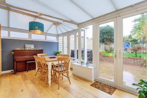 20 Brookfield Avenue, London, W5 1LA