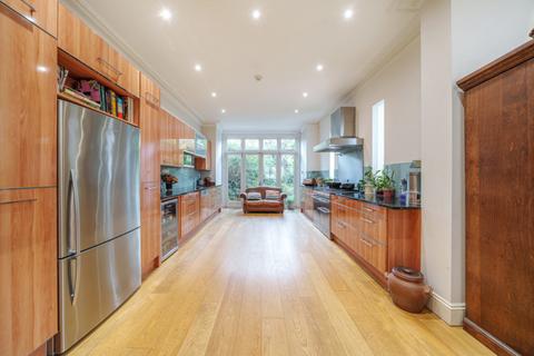 6 Sherborne Gardens, London, W13 8AS