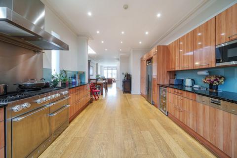 6 Sherborne Gardens, London, W13 8AS