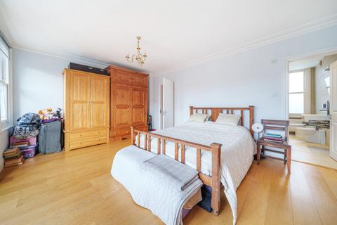 6 Sherborne Gardens, London, W13 8AS