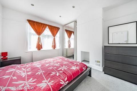 3 bedroom end of terrace house for sale, Waverley Gardens, West Twyford, NW10