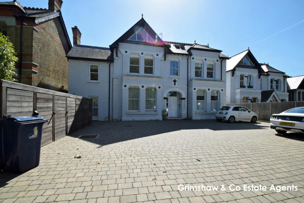 Carlton Road, Ealing, W5 3 bed flat for sale £699,950