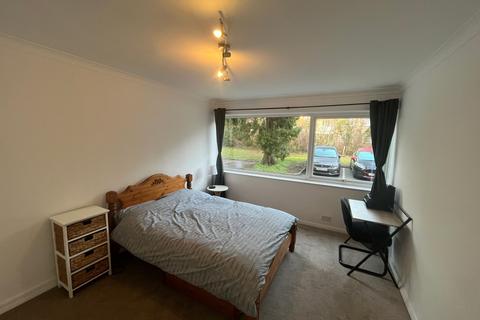 2 bedroom flat for sale, Kingston Court , Four Oaks, Sutton Coldfield