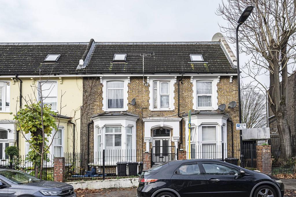 Bodney Road, Hackney, London, E8 1 bed flat for sale £475,000