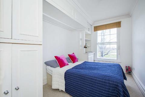 1 bedroom flat to rent, Clapham Common South Side, London, SW4