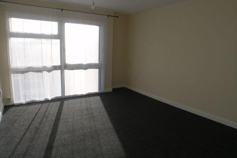 2 bedroom apartment for sale, Kenswick Drive, Halesowen B63