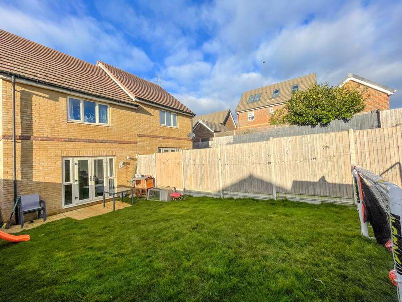 Meadow Way, Wing, Buckinghamshire, LU7 0TG, Leighton Buzzard LU7 2 bed