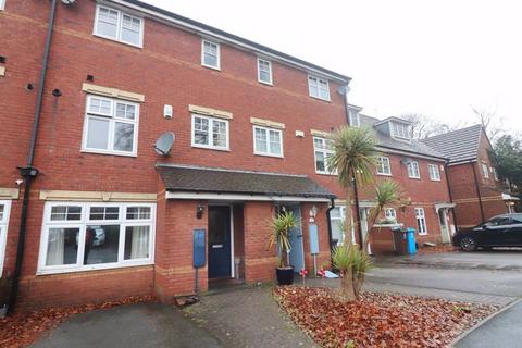 8 Landau Drive, Worsley, Manchester, M28 0BG