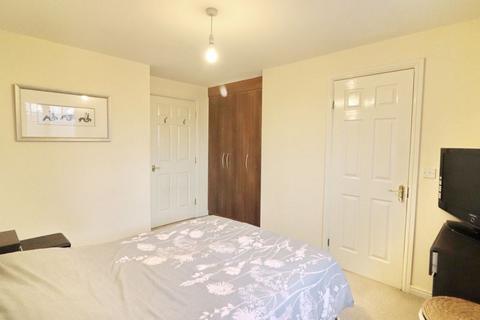 8 Landau Drive, Worsley, Manchester, M28 0BG