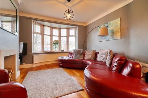 4 bedroom semi-detached house for sale, Broadway, Manchester M28