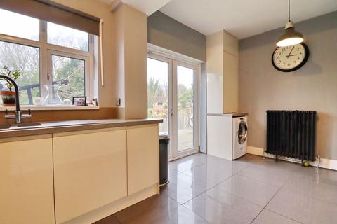 66 Broadway, Worsley, Manchester, M28 7FF