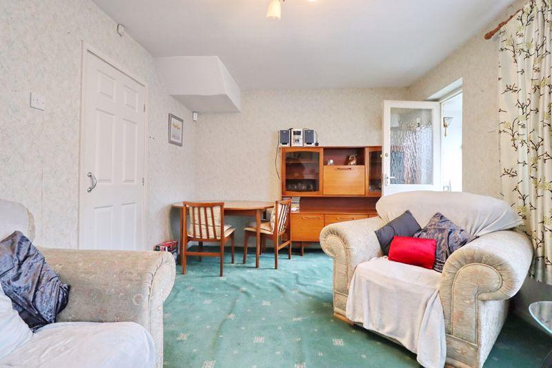 Chaddock Lane, Manchester M28 3 bed terraced house for sale £190,000