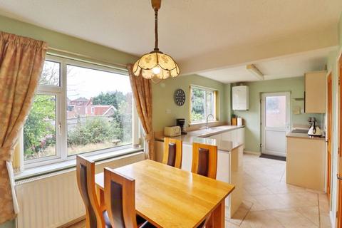 66 Birchfield Drive, Worsley, Manchester, M28 1ND
