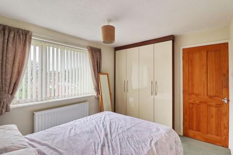 66 Birchfield Drive, Worsley, Manchester, M28 1ND
