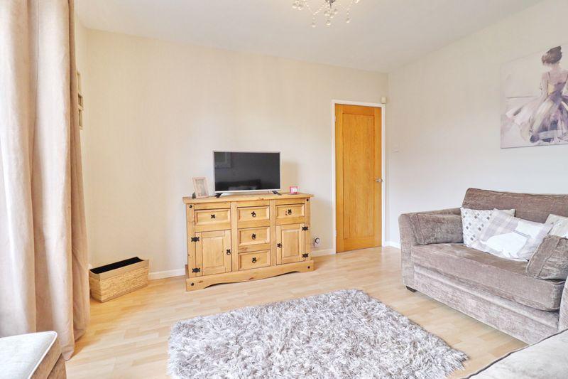 Sitting Room/Bedroom