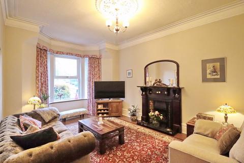 5 bedroom semi-detached house for sale, Worsley Road, Manchester M27