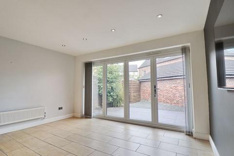 15 Anderby Walk, Westhoughton, Bolton, BL5 3BW