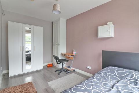30 Amberhill Way, Worsley, Manchester, M28 1YJ